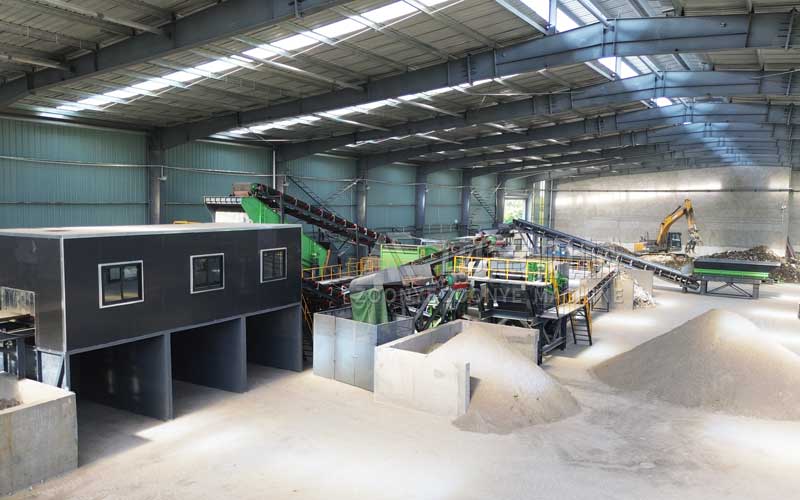 建筑裝修垃圾破碎篩分現場